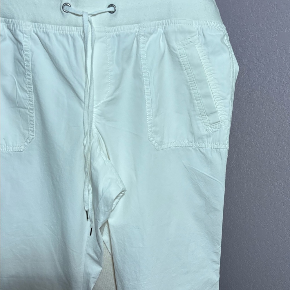 LOFT White Cargo Pants Size 10. NWT - Picture 2 of 7